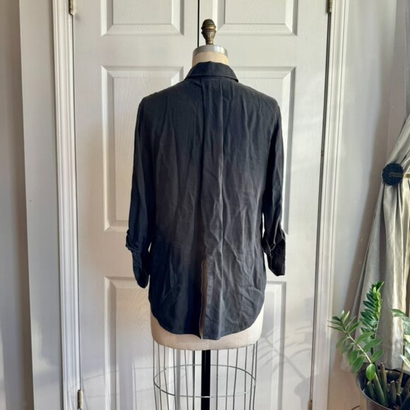 Anthropologie Cloth & Stone Charcoal Grey Button Down Shirt Size L Stone Washed - Picture 4 of 10